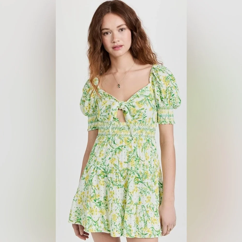 NWT Alice + Olivia Kristie Sweetheart Puff Sleeve Mini Dress wedding guest 6 8 - Picture 2 of 7